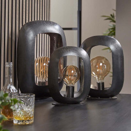 Lampe à poser design led conique avec boule en verre